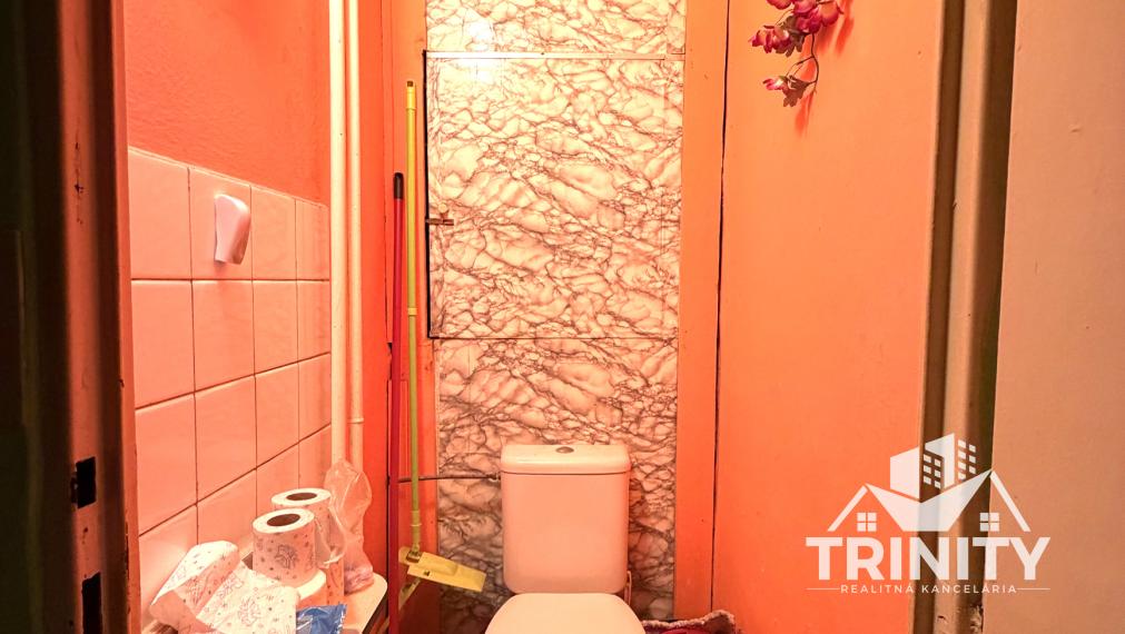 Na predaj 3-izbový byt s balkónom v meste Šurany