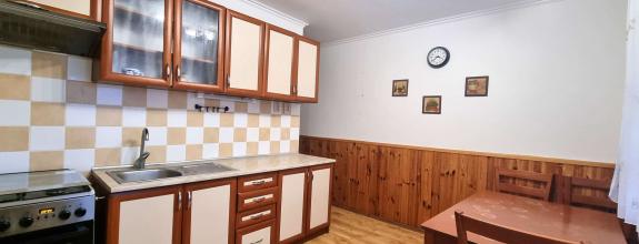 Na  prenájom zariadený 3-izbový byt s balkónom v meste v Nové Zámky