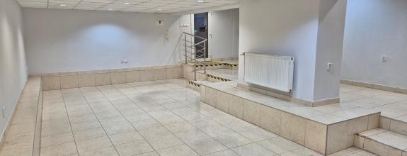 Na prenájom obchodné priestory v širšom centre mesta Nové Zámky