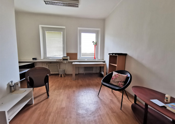 Kancelárske priestory na PRENÁJOM v centre mesta Nové Zámky
