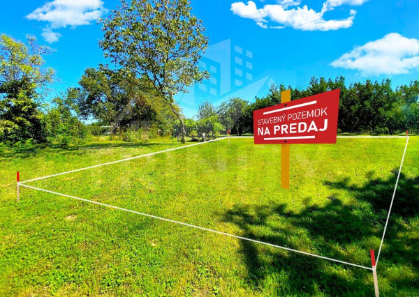 Na predaj stavebný pozemok v obci Svodín