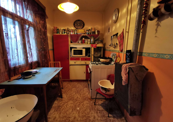 Na predaj 3-izbový rodinný dom s veľkým pozemkom v obci Imeľ