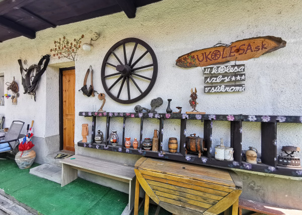 Na predaj apartmánový rodinný dom v obci Podhájska