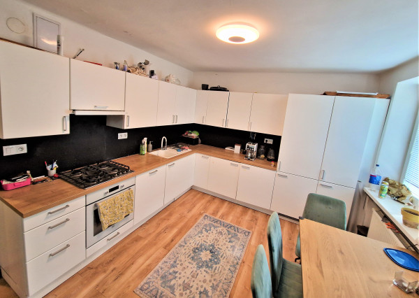 Na predaj 2-izbový byt na Bezručovej ulici v Nových Zámkoch