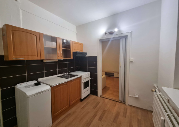 Na prenájom 1-izbový byt s balkónom v meste Nové Zámky