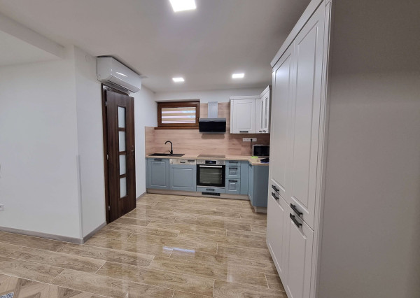 Na prenájom krásný 3-izbový byt s balkónom v obci Kolta