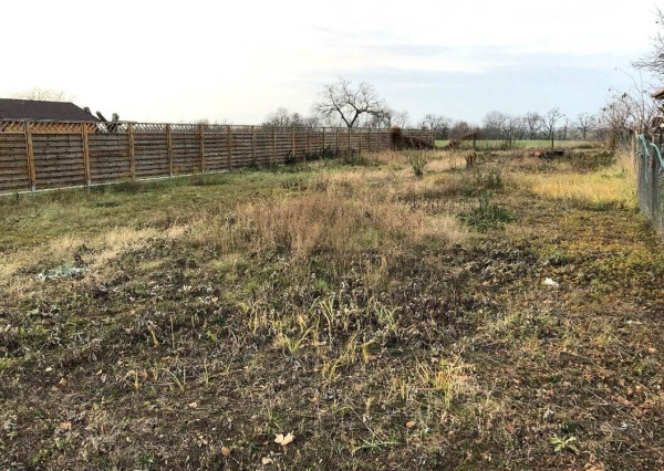 Na predaj stavebný pozemok v obci Branovo