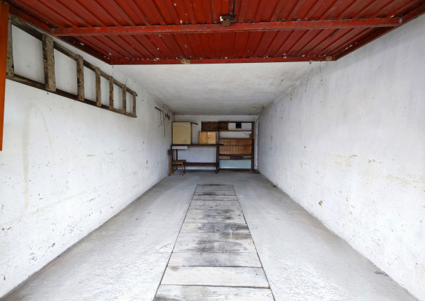 IBA U NÁS - Na prenájom garáž v meste Šurany