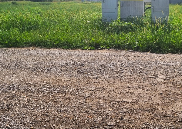 Na predaj dva slnečné stavebné pozemky v obci Andovce