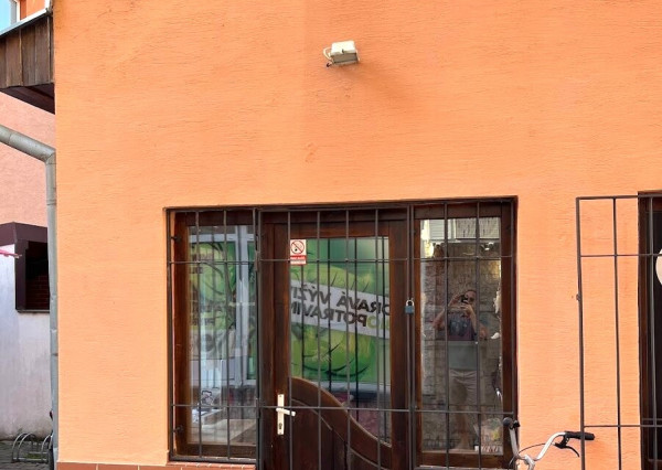 Na prenájom priestor v meste Nové Zámky