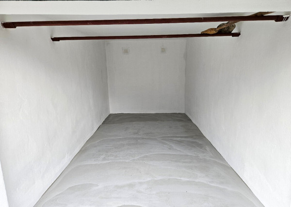 Na prenájom garáž v meste Nové Zámky - JUH