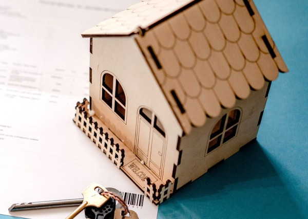 Na predaj 4-izbový byt s balkónom v meste Nové Zámky