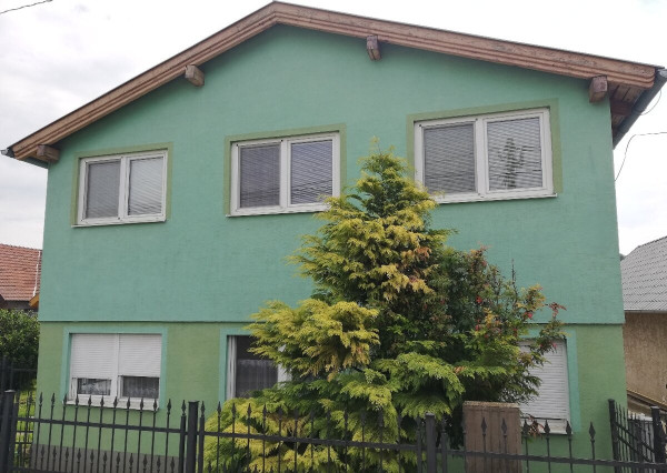 Na predaj rekreačné/ubytovacie zariadenie v obci Podhajska