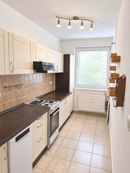 Na predaj 3-izbový byt s balkónom v meste Nové Zámky